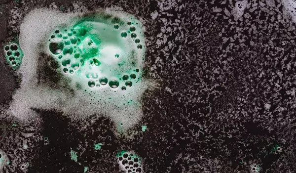 cleaning mould outside home